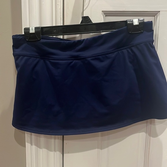 Lands End Swim Skirt Size 6 - Picture 2 of 4
